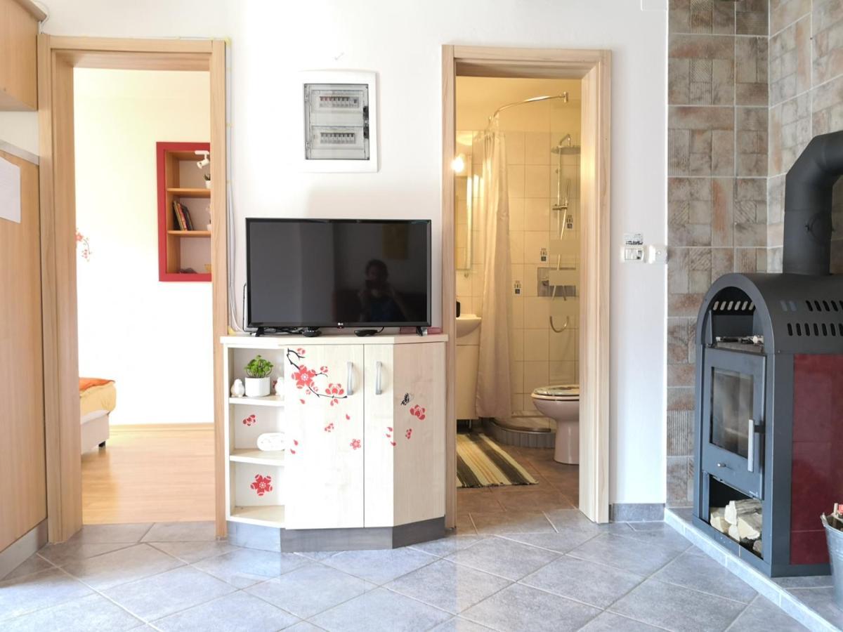 Red Apple Appartement Bovec Buitenkant foto