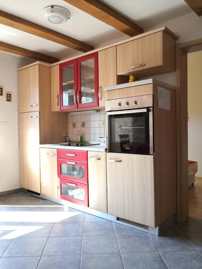 Red Apple Appartement Bovec Buitenkant foto